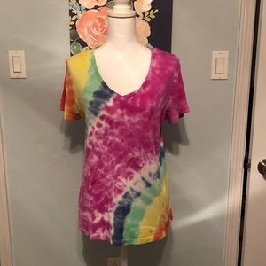 🌷Handmade Tie-Dye V-Neck